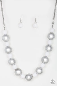 Top Pop White Necklace