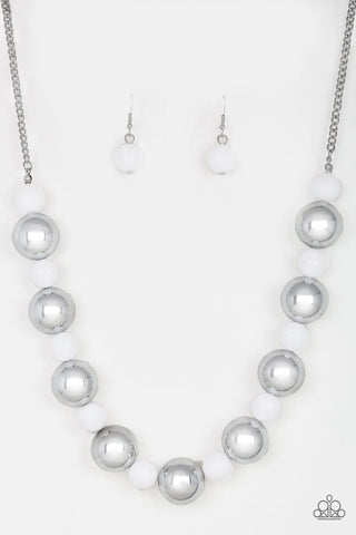 Top Pop White Necklace