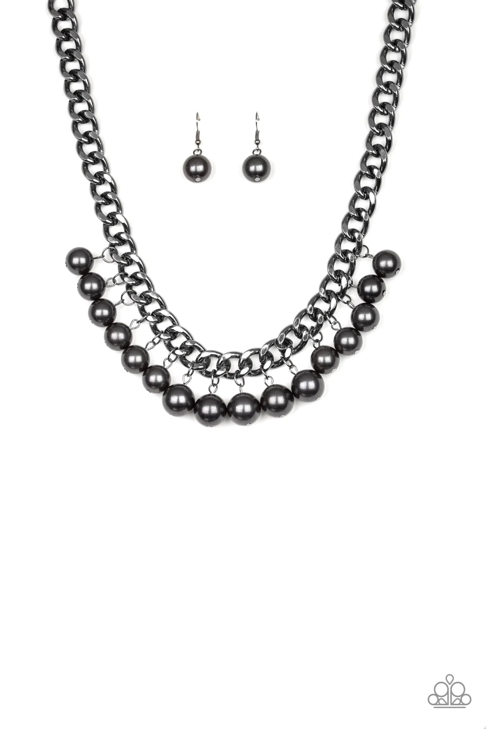 Get Off My Runway - black - Paparazzi necklace