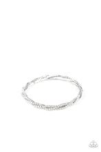 PAPARAZZI  Glitzy Gleam - White BRACELET